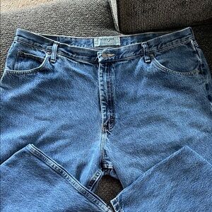 Wrangler Authentics Blue Jeans with Classic Straight-Leg Fit
